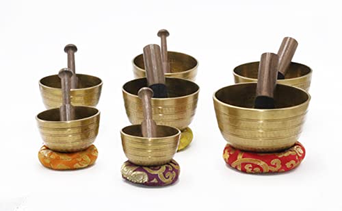 SANSKAR NEPAL Tibetan High Sided Plain Singing Bowl Set in a Yellow Carry Box for Meditation, Yoga, Relaxation (7 Sets with diameter ranging 3" - 5")