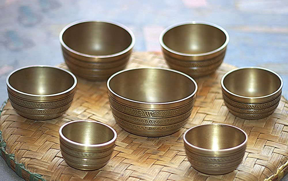 SANSKAR NEPAL Tibetan Singing Bowl Set of 7 Hand Hammered with Carry Box | Bells for Meditation and Yoga | Sound Therapy Instruments for Relaxation | Prayer Bowl Chakra Healing for Spiritual Growth