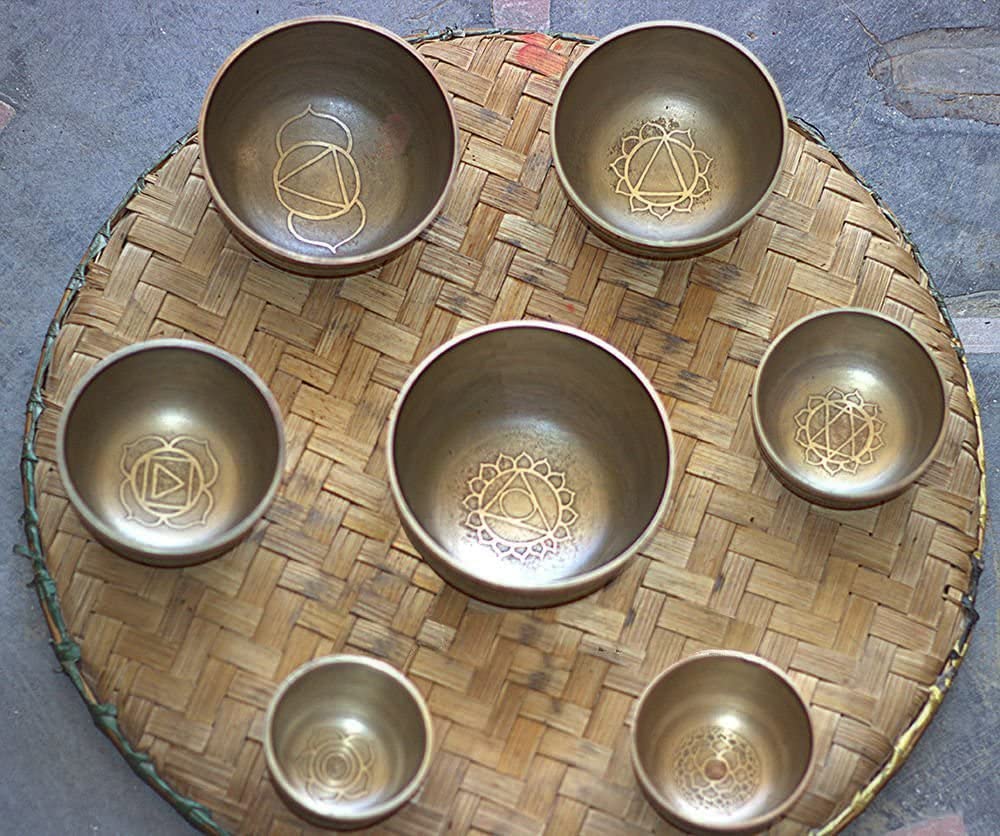 SANSKAR NEPAL Tibetan Singing Bowl Set of 7 Hand Hammered with Carry Box | Bells for Meditation and Yoga | Sound Therapy Instruments for Relaxation | Prayer Bowl Chakra Healing for Spiritual Growth