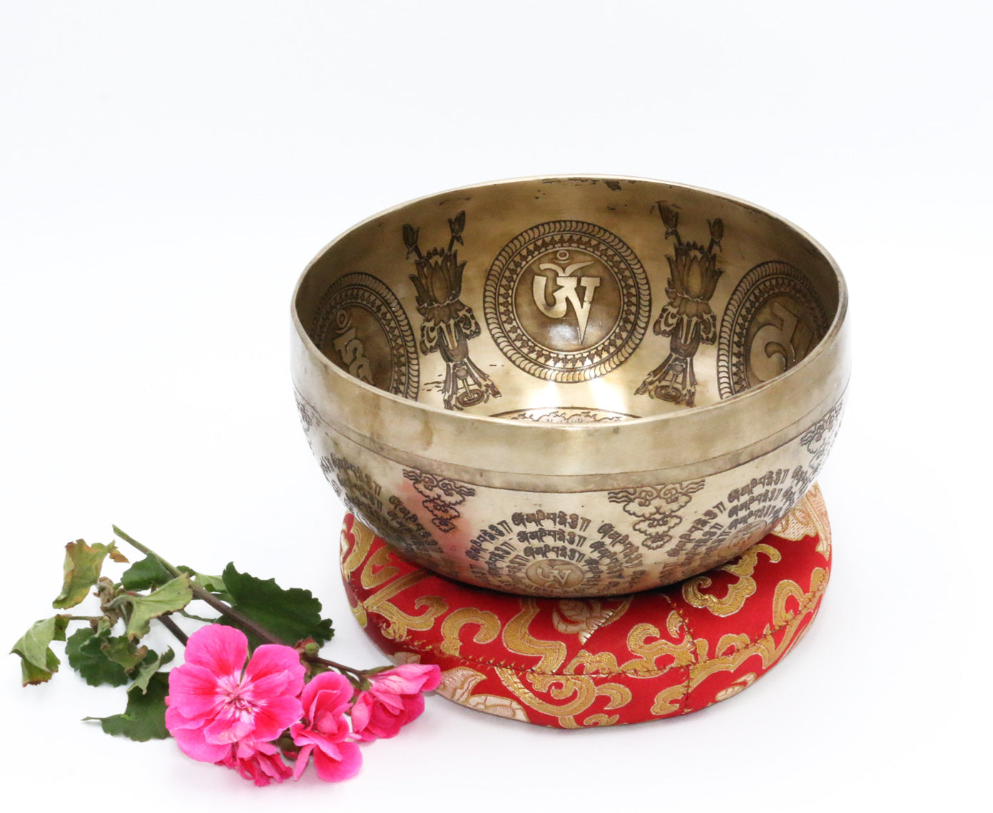 Bodhisattva (Avalokitesharva) Singing Bowl by Singing Bowls House Nepal